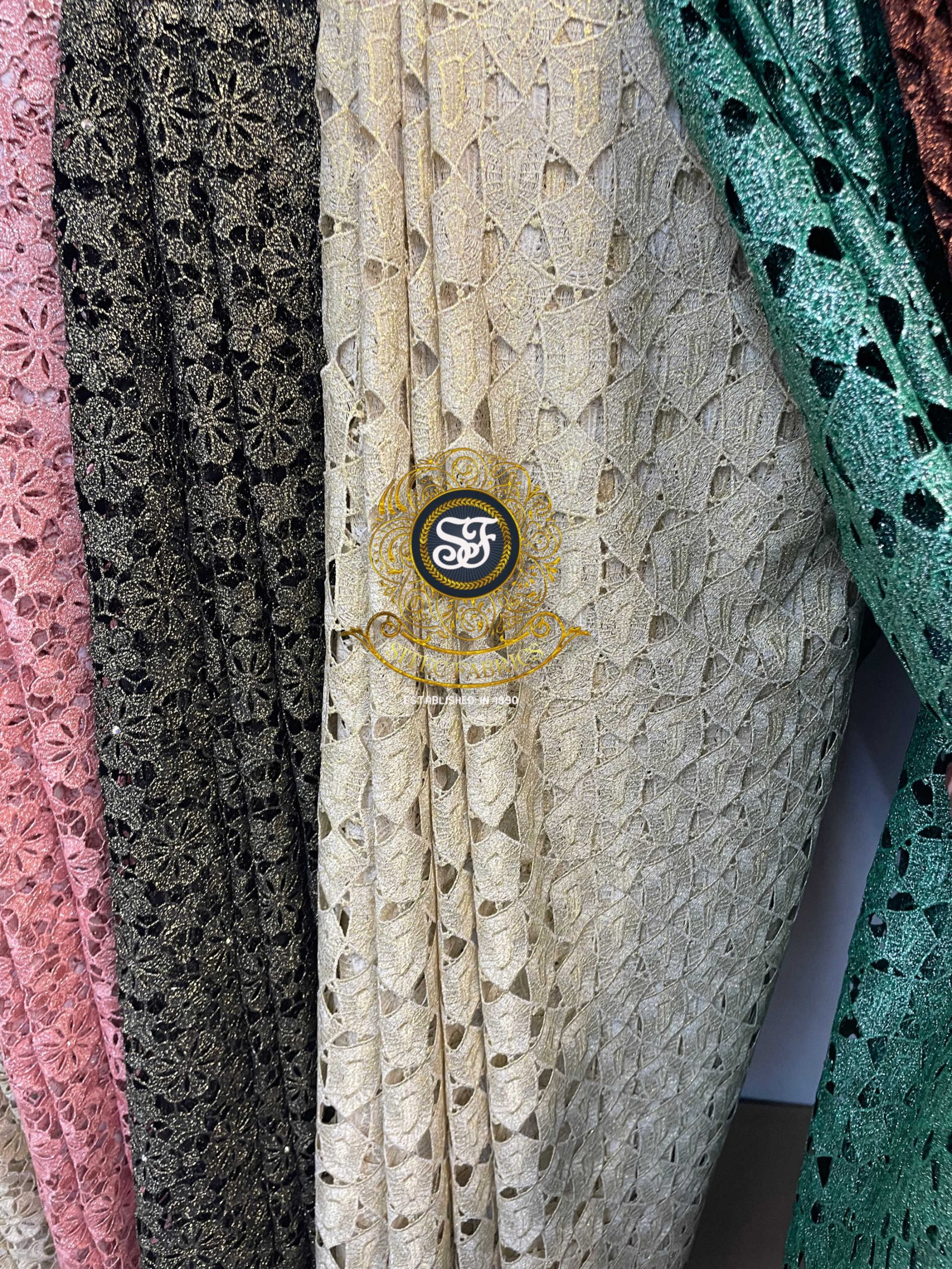 Hand cut lace -Brown - Image 4